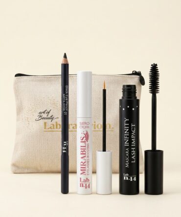 Pochette Ciglia Perfette - Il Segreto di uno Sguardo Intenso