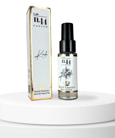 Profumo x lui Kade - <small>mandarino | violetta | cedro | patchouli | cuoio</small>